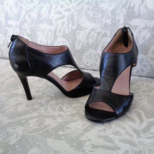 Le Chateau Sexy Black Leather Moda Reflex Heels